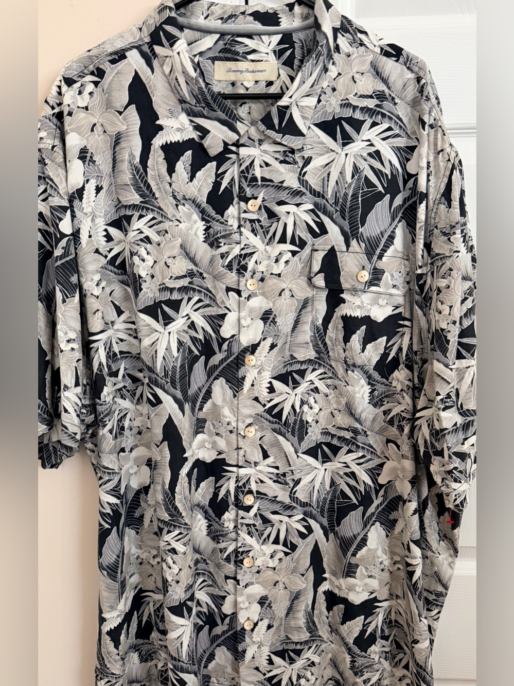 Tommy Bahama Silk & Polyester Blend Multicolor Men’s 3XT Short Sleeve Button Up